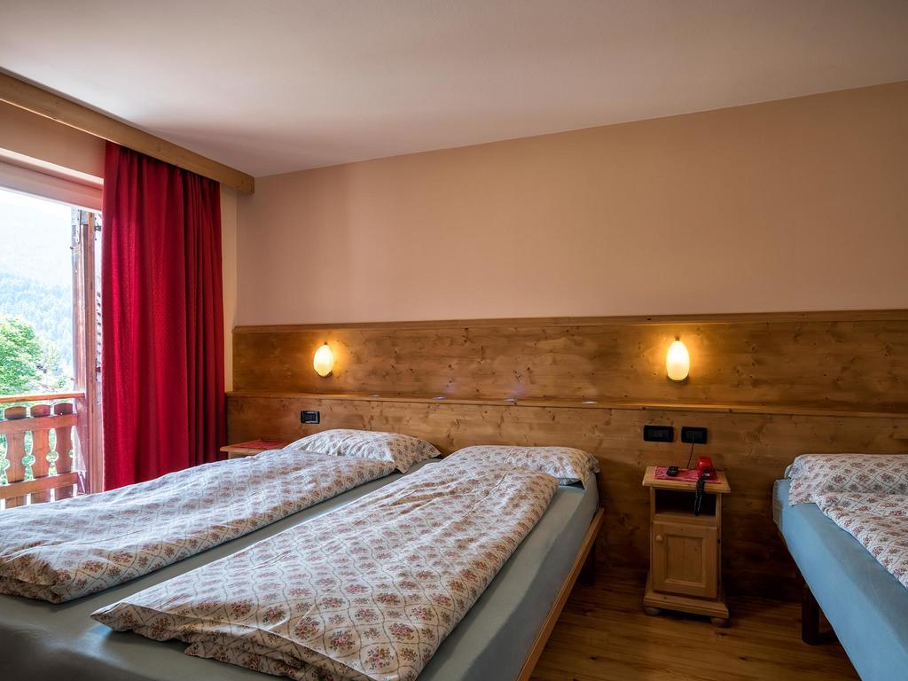 Albergo Panorama Panchià Esterno foto